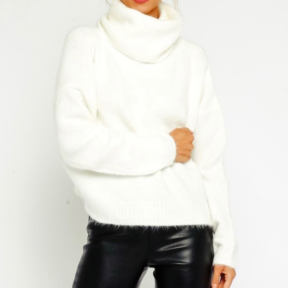 Open Back Ivory Turtleneck Sweater - Picture 2 of 8